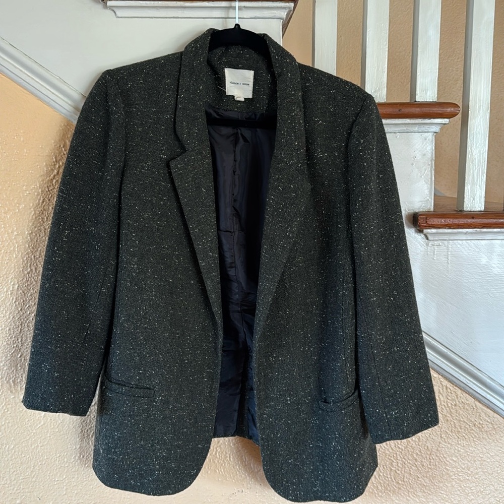 Tweed blazer